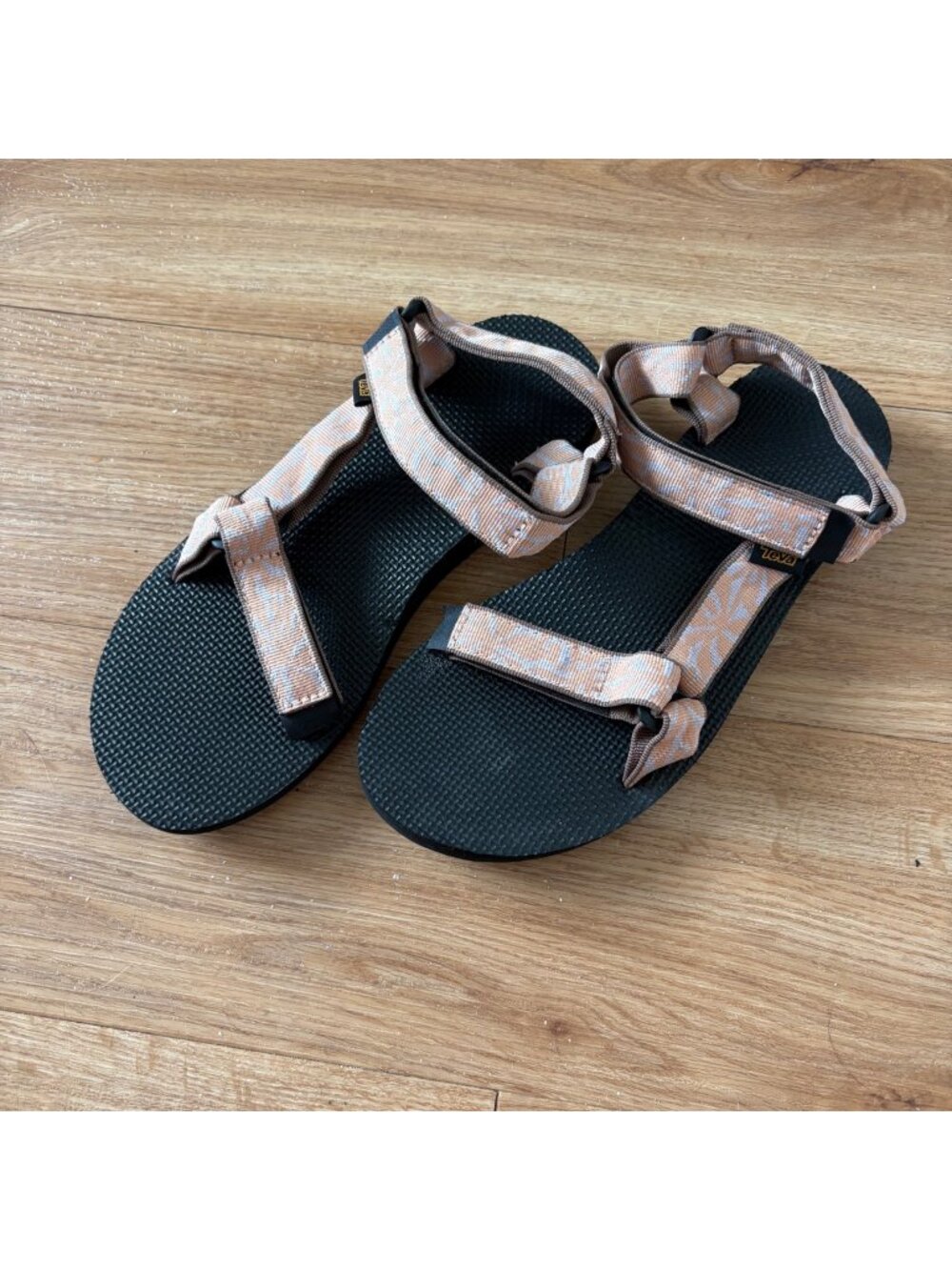 Teva Original Universal Sandal Sunscape Peace Black Pink Women’s Size 9
